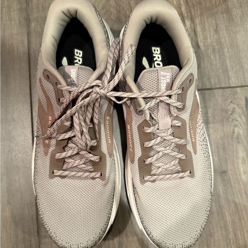 Brooks Men's Ghost Max 2 Running Shoes Size 11 - London Fog